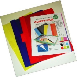 CARPETA PLASTICA A4 CON CLIP LATERAL NEGRO    076350