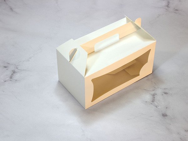 CAJA MALETIN CON MANIJA Y VENT 24x14x13 CEMMGV001